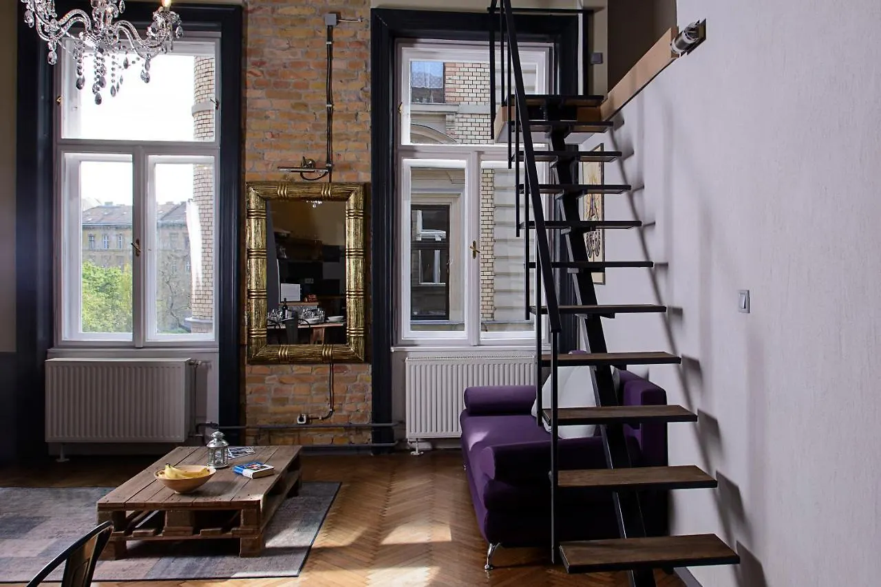 Walnuttree Loft Style Prestige Apartment Budapest