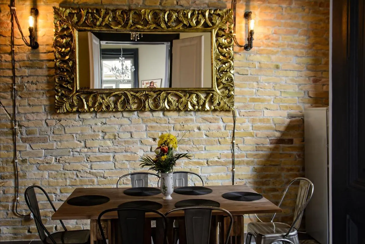 Walnuttree Loft Style Prestige Apartment Budapest