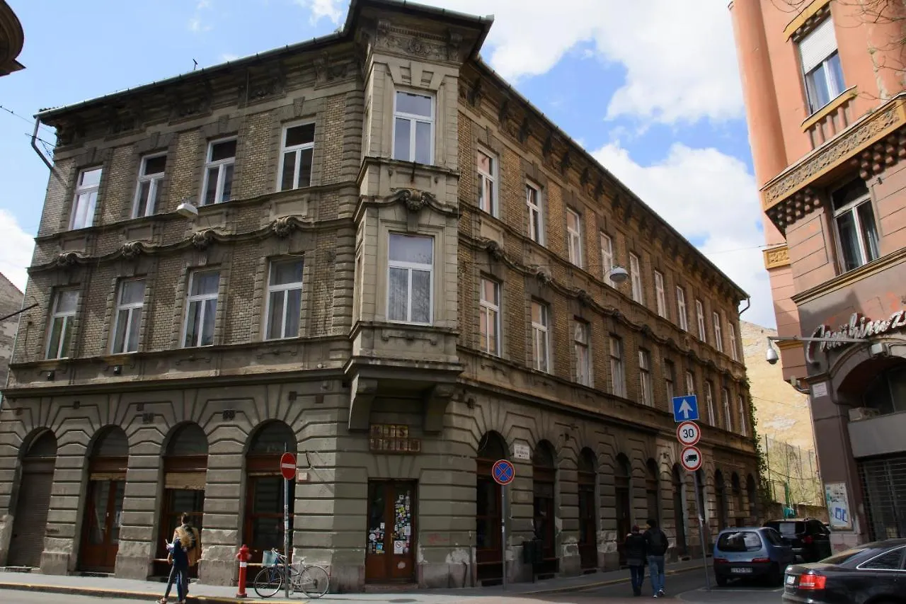 Walnuttree Loft Style Prestige Apartment Boedapest Hongarije